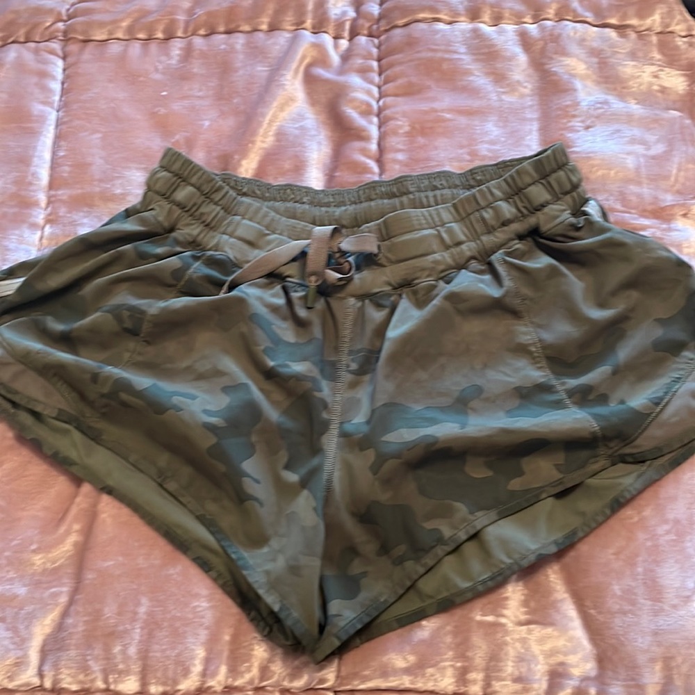 Lululemon shorts❤️